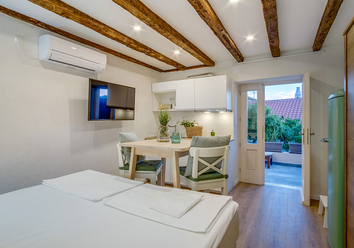 Apartment Mediterranean Mali Losinj - Casa Rustica